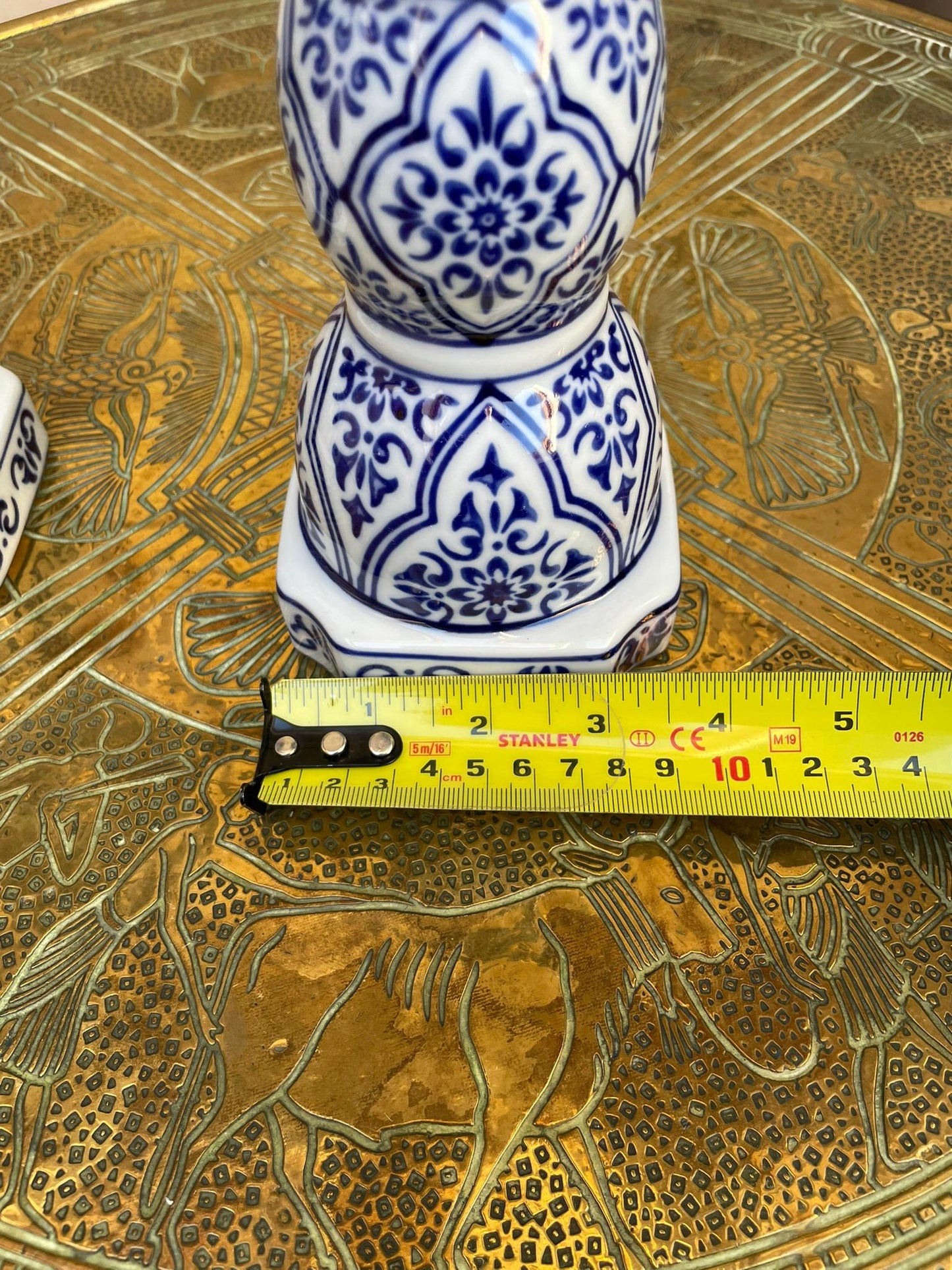 Blue and White Candlesticks Pair, Chinoiserie Taper Holders, Geometric Floral Porcelain, Grandmillennial Wedding Centerpiece, Hamptons Style