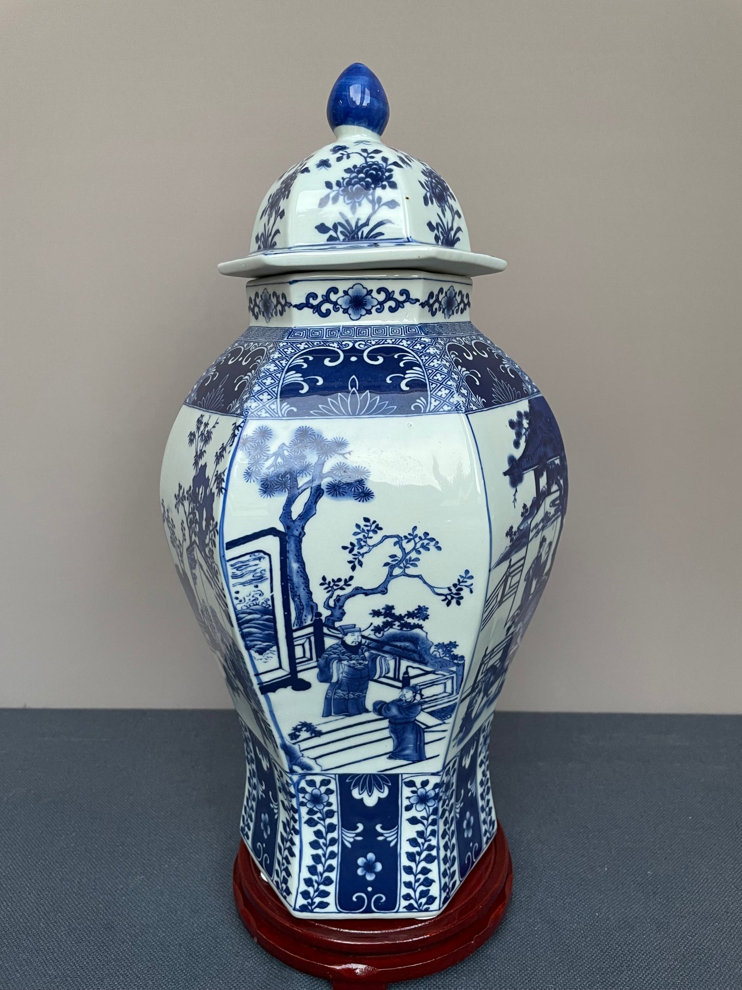 Chinoiserie vase Hexagon Blue and White Chinese Porcelain Ginger Jar