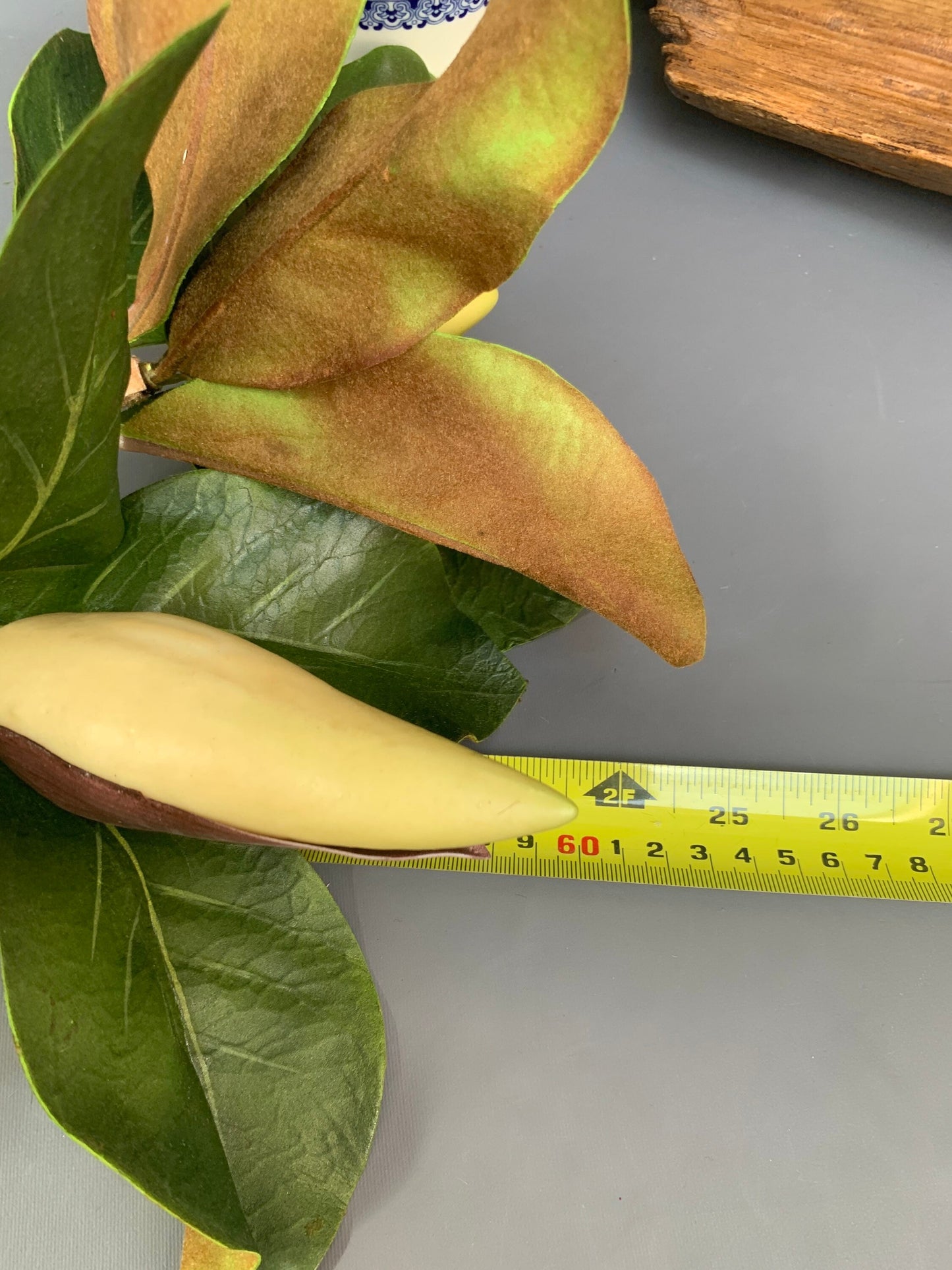 Premium Artificial Magnolia buds in leaf green artificial flower faux flower 24 inch