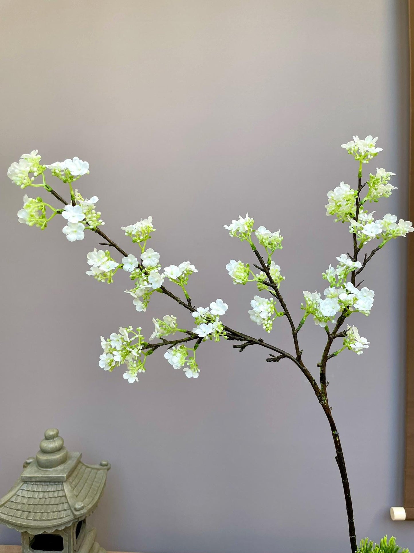 Lifelike White Hydrangea-Style Bloom, Faux Viburnum Cluster, Woodland Botanical Stem, Fresh Spring Farmhouse Decor, Tall Vase Filler