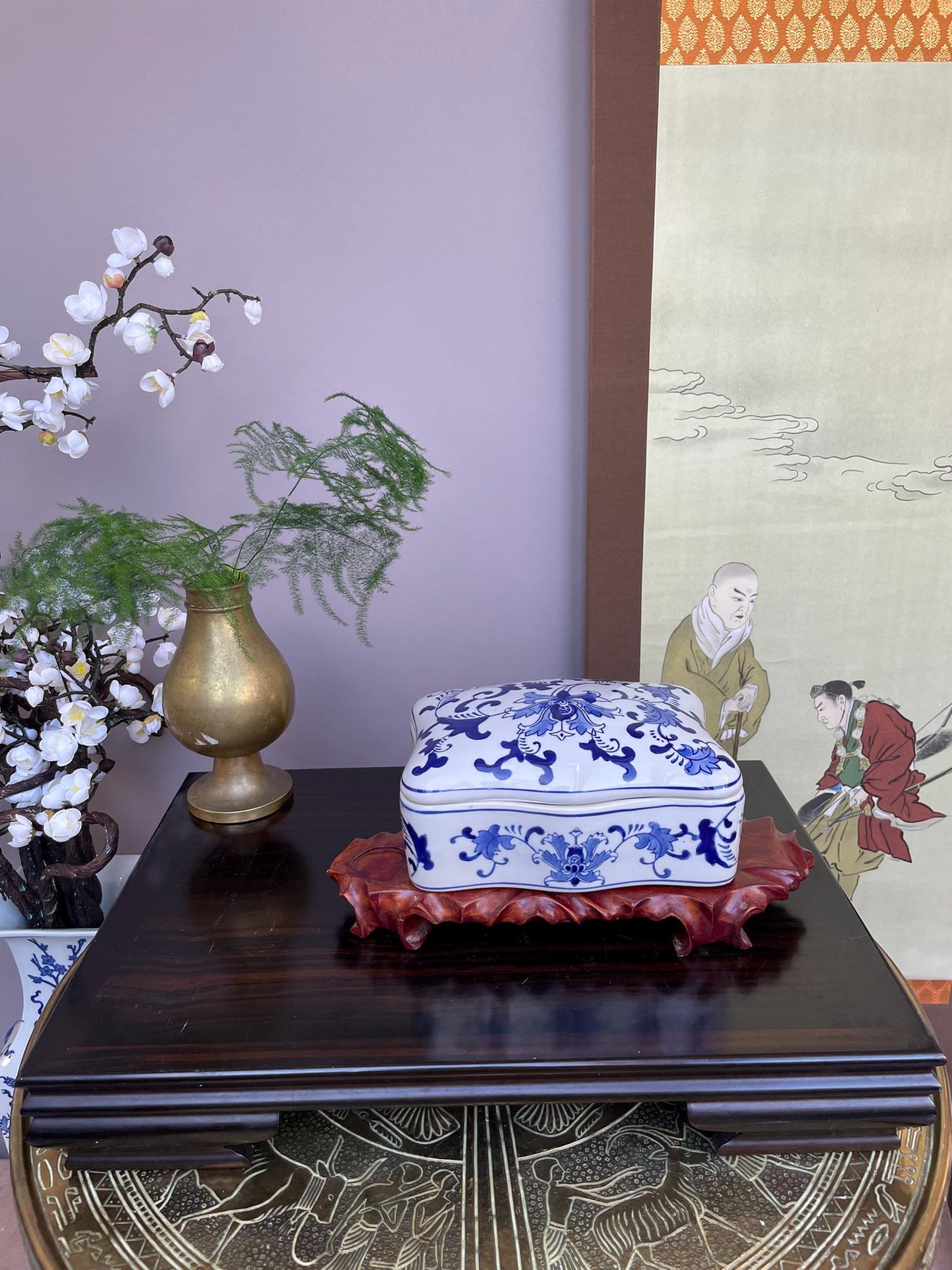 Hand-Crafted Blue and White Porcelain continuous floral Box Artisan Rectangular Jewellery Case Detailed Floral Chinoiserie Keepsake.