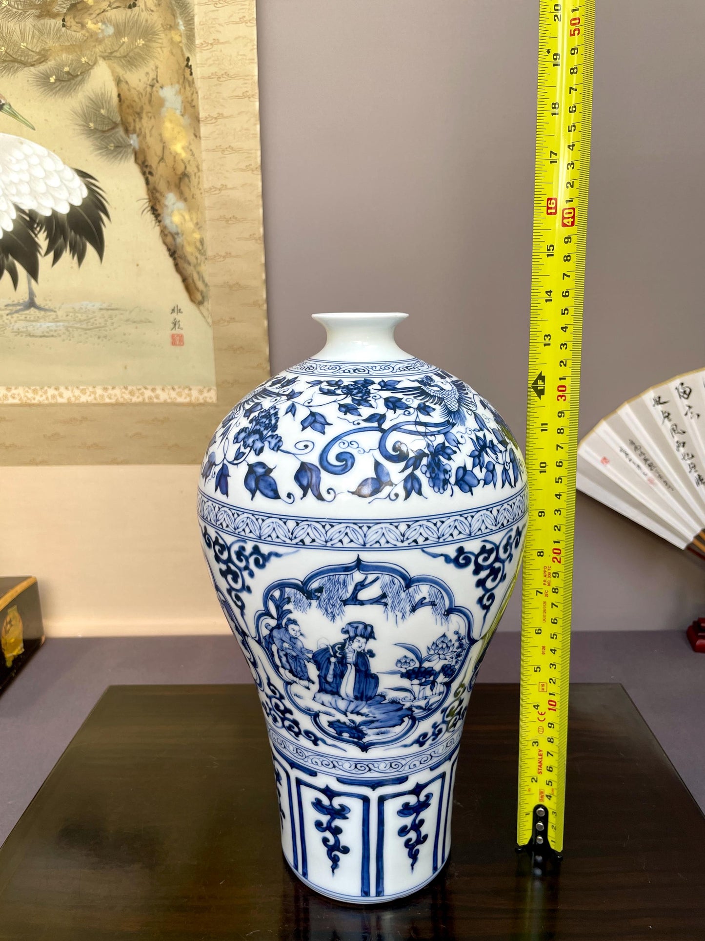 Hand Painted Blue and White Meiping Vase Porcelain Plum Vase Ceramic Chinoiserie Figural Motif Luxury Oriental Art Fine Pottery Centerpiece