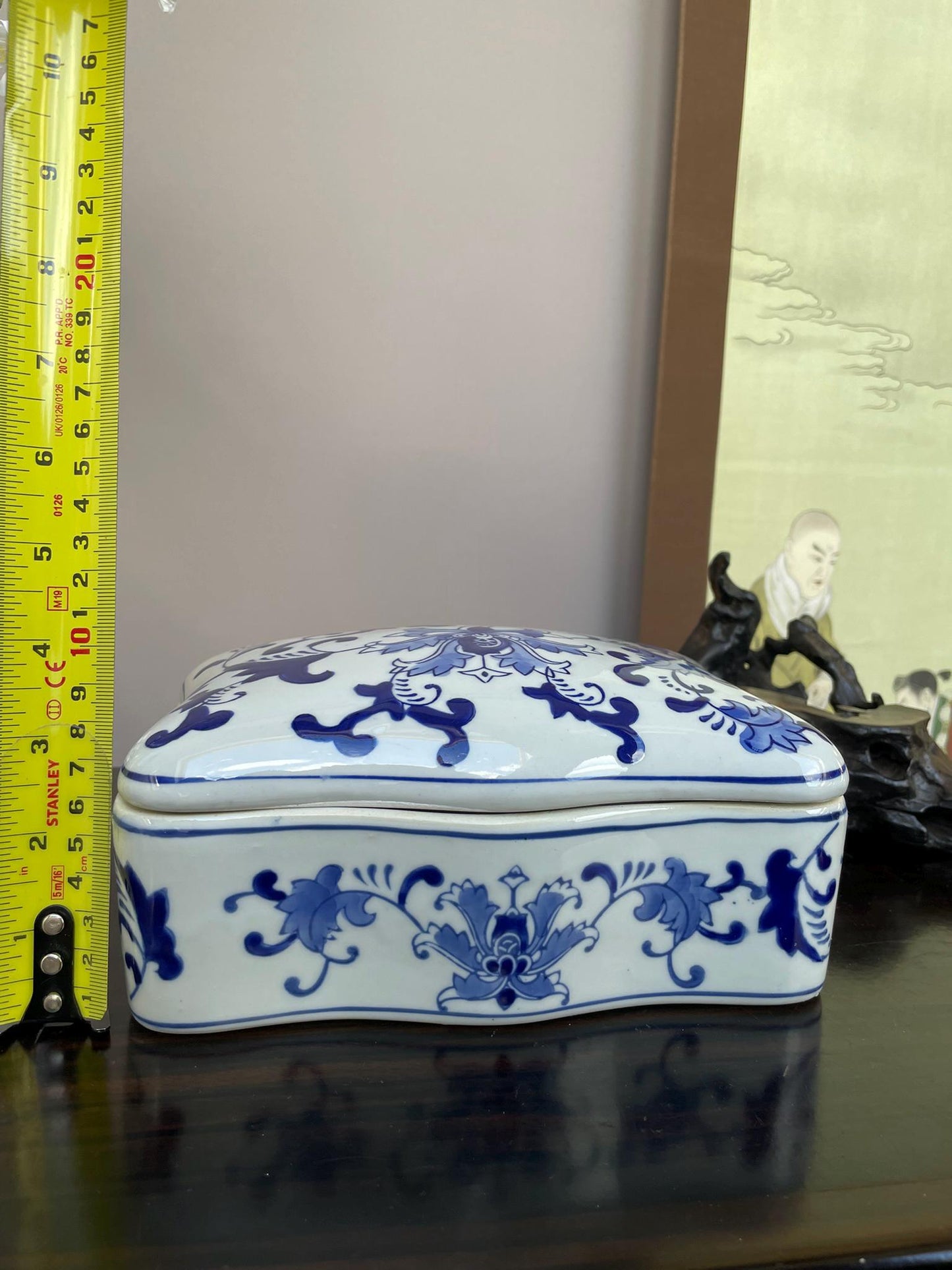 Hand-Crafted Blue and White Porcelain continuous floral Box Artisan Rectangular Jewellery Case Detailed Floral Chinoiserie Keepsake.