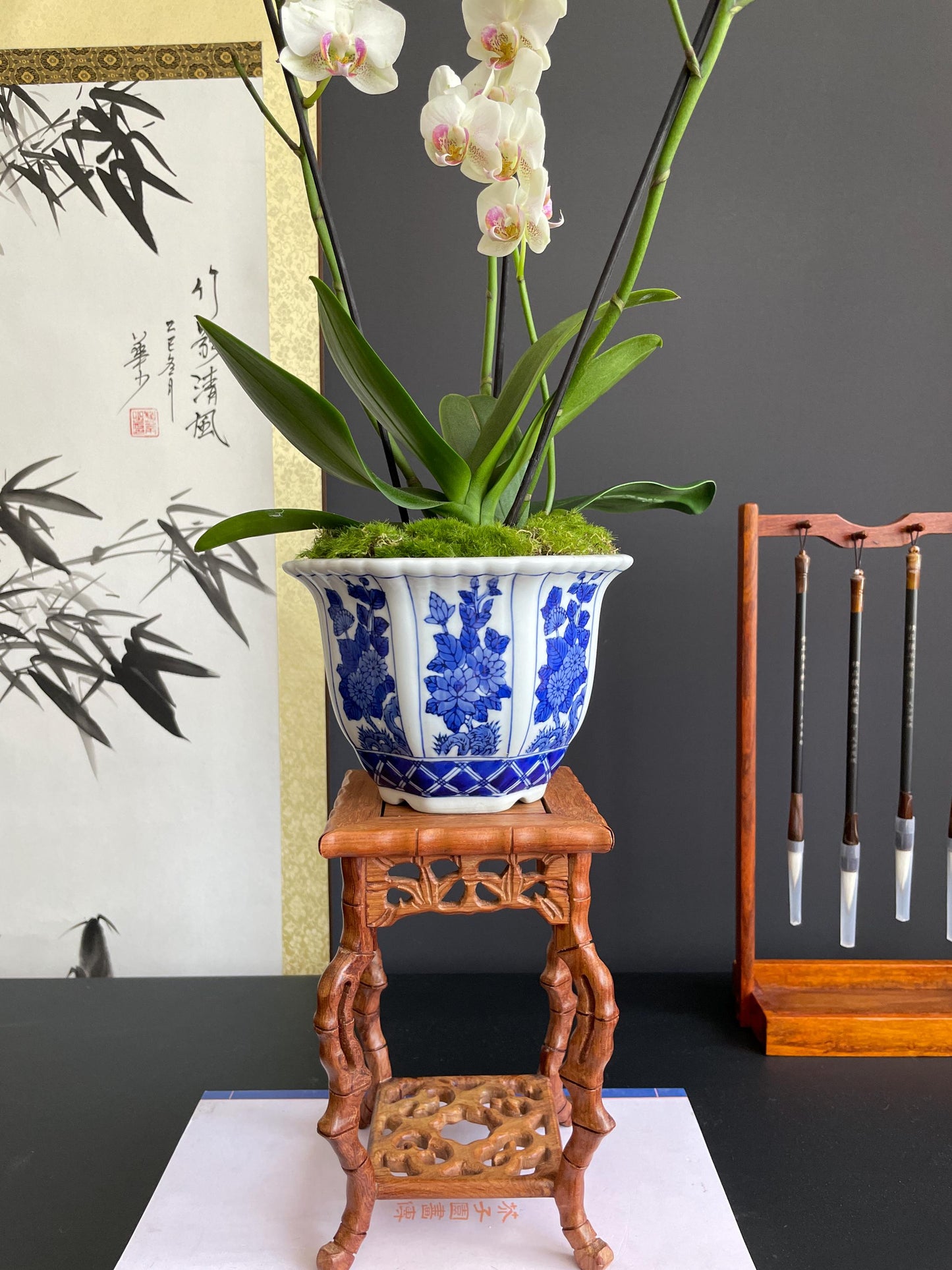 Blue and White Porcelain Planter Ceramic Flower Pot Chinoiserie Cachepot Fluted Oriental Orchid Pot traditional Botanical Decor Large
