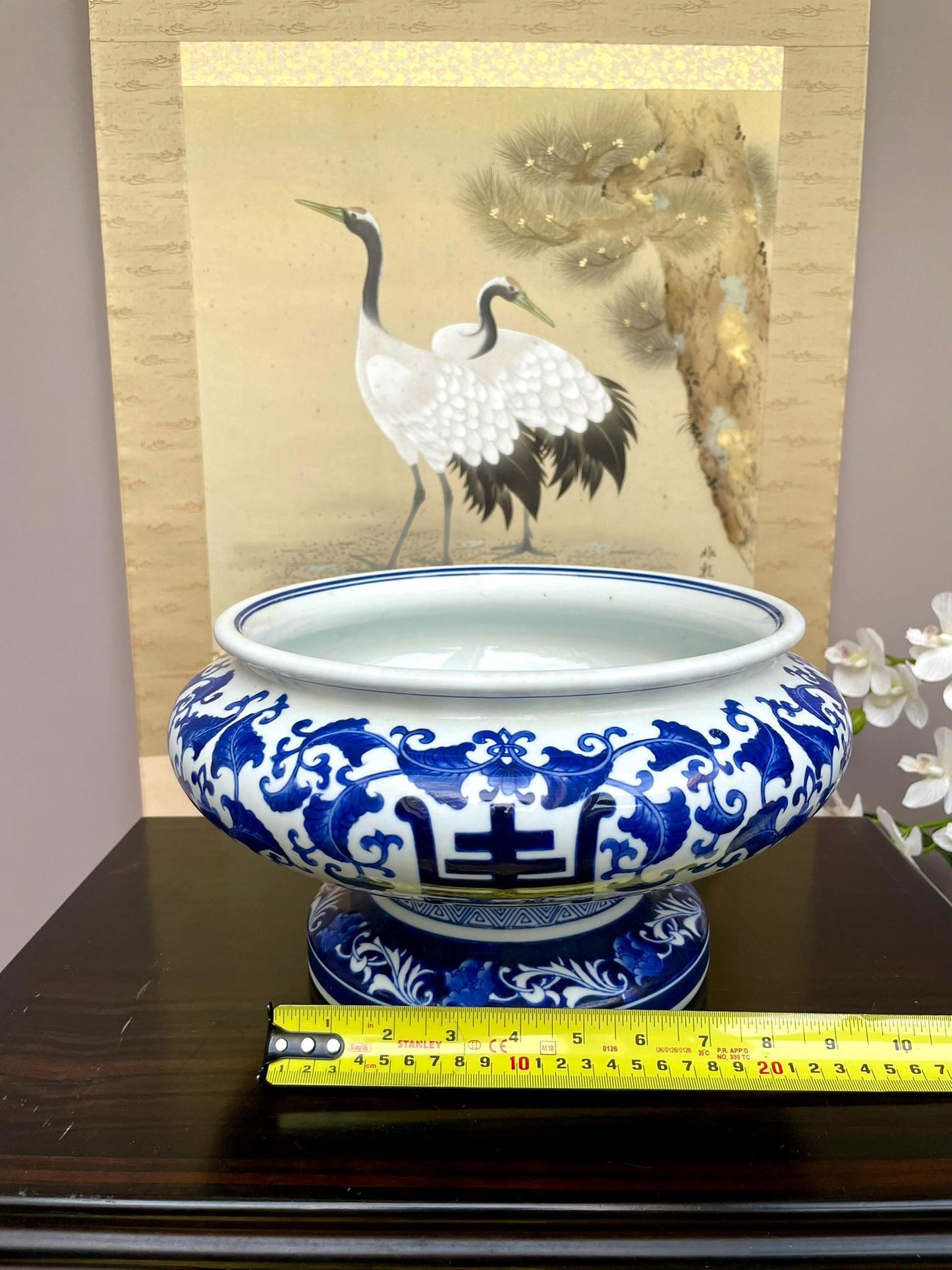 Large Blue and White Porcelain Footed Bowl – 33cm Decorative Centerpiece Vessel Large Pedestal bowl, chinoiserie
