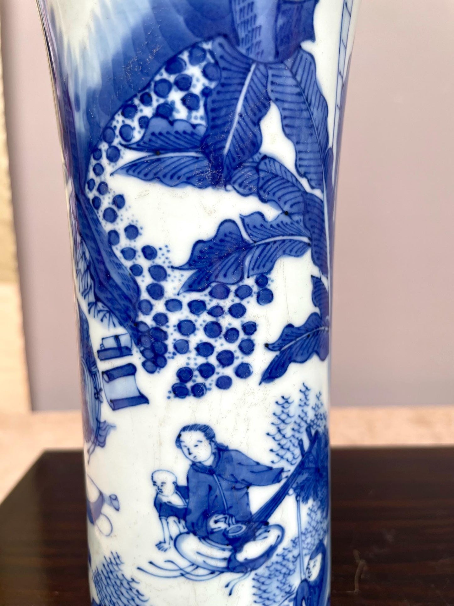 Pair of Fine Hand-Painted Blue and White Porcelain Vases with Traditional Elegant Brown-Glazed Edge, Timeless Oriental Craftsmanship,