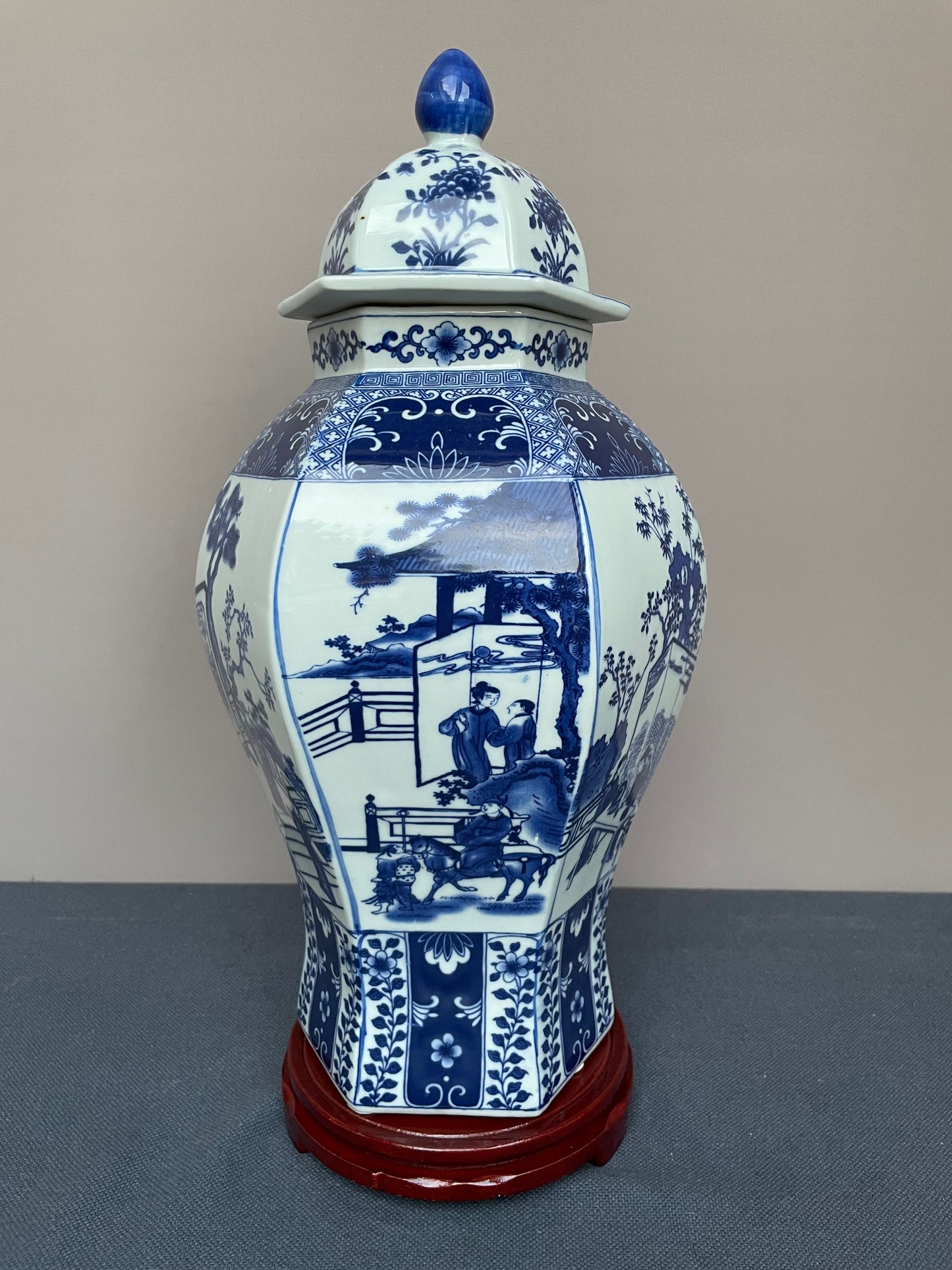 Chinoiserie vase Hexagon Blue and White Chinese Porcelain Ginger Jar