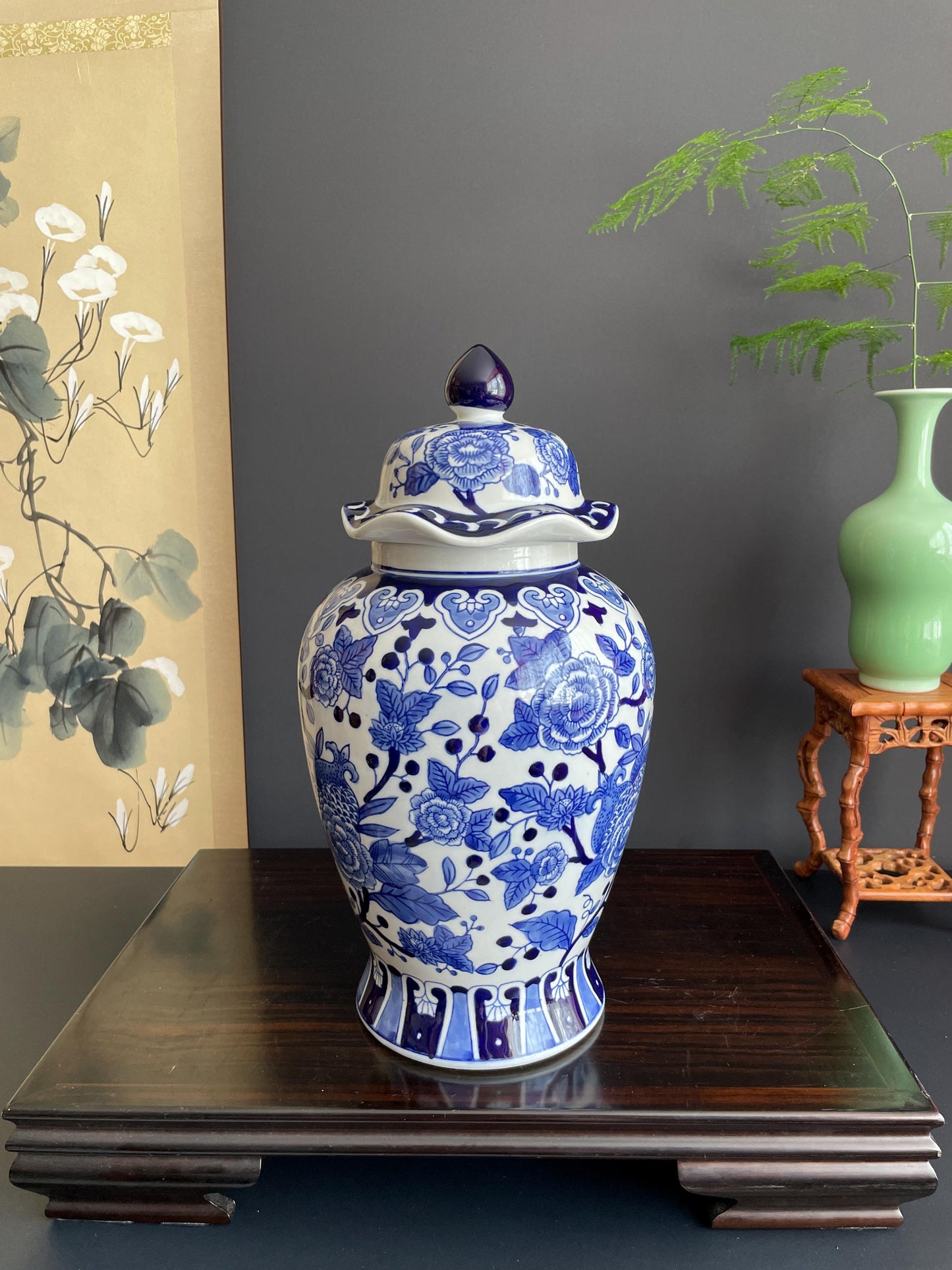 Blue and White Porcelain Temple Jar Peony Ginger Jar with Lid Chinoiserie General Jar Traditional Floral Blossom Urn Oriental Home Decor