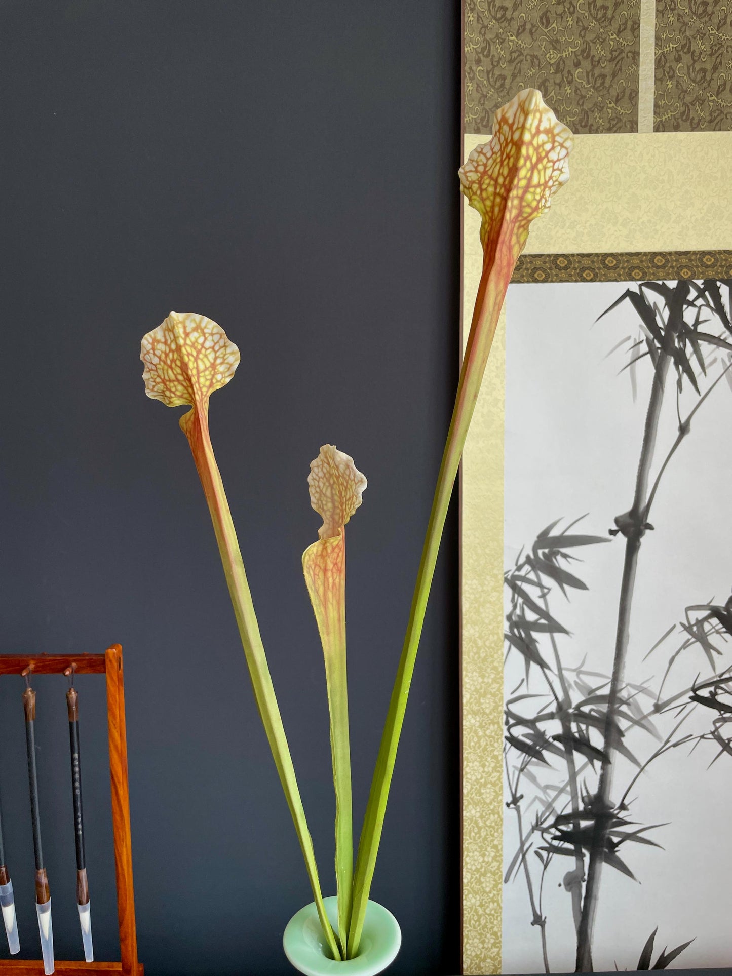 Faux Pitcher Plant Stems Artificial Sarracenia Silk Botanical Fake Carnivorous Plant Stems Realistic Greenery Traditional Floral Arranging