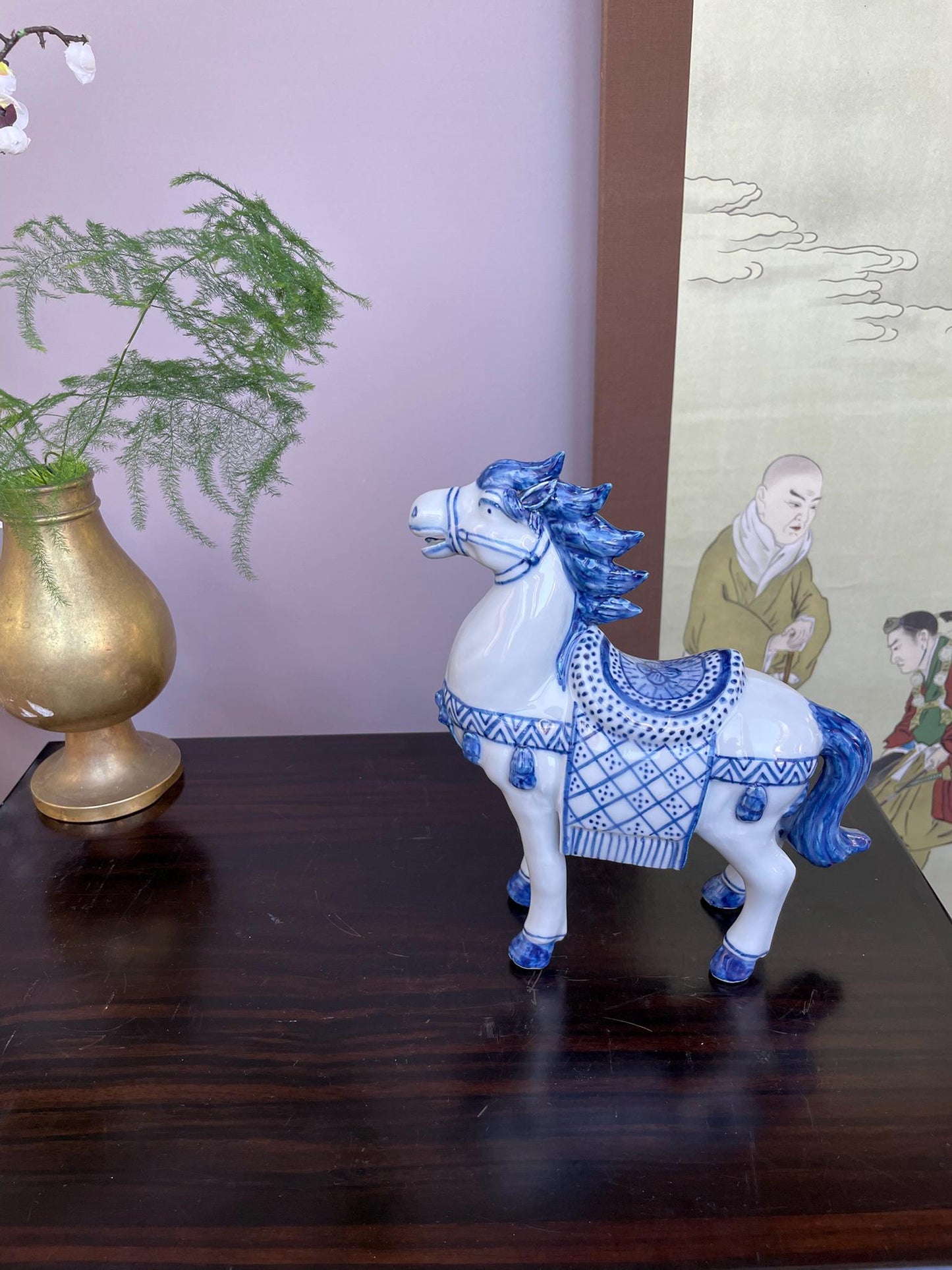 Hand-Crafted Blue and White Porcelain Horse Statue - 2026 Year of the Horse Decor Symbol of Success Vitality Artisanal Chinese Zodiac Figur