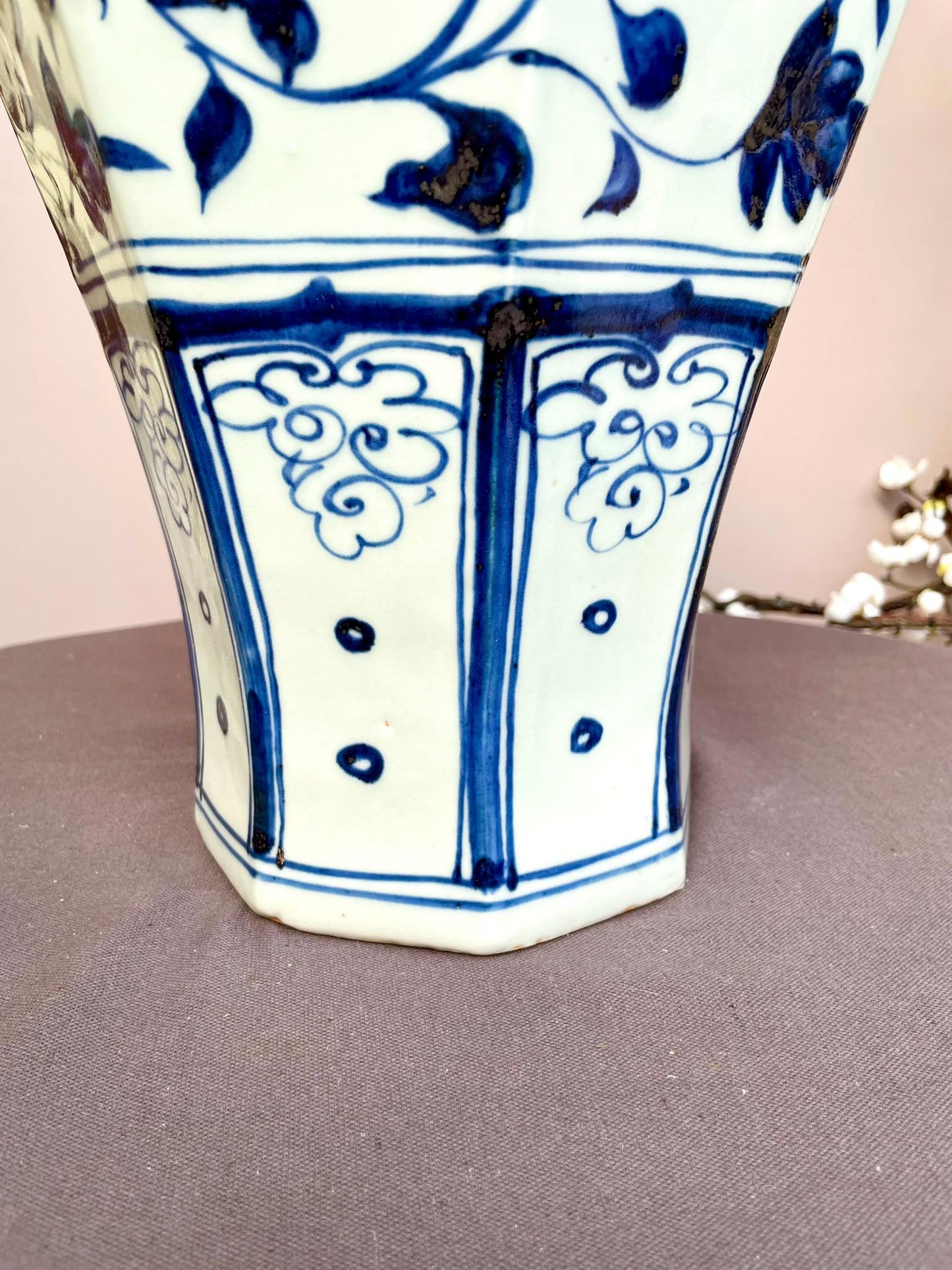 Large Blue and White Porcelain Meiping Vase – Classic Plum Vase Shape – Hand-Painted Floral Motifs Traditional Tall Collector Display Piece
