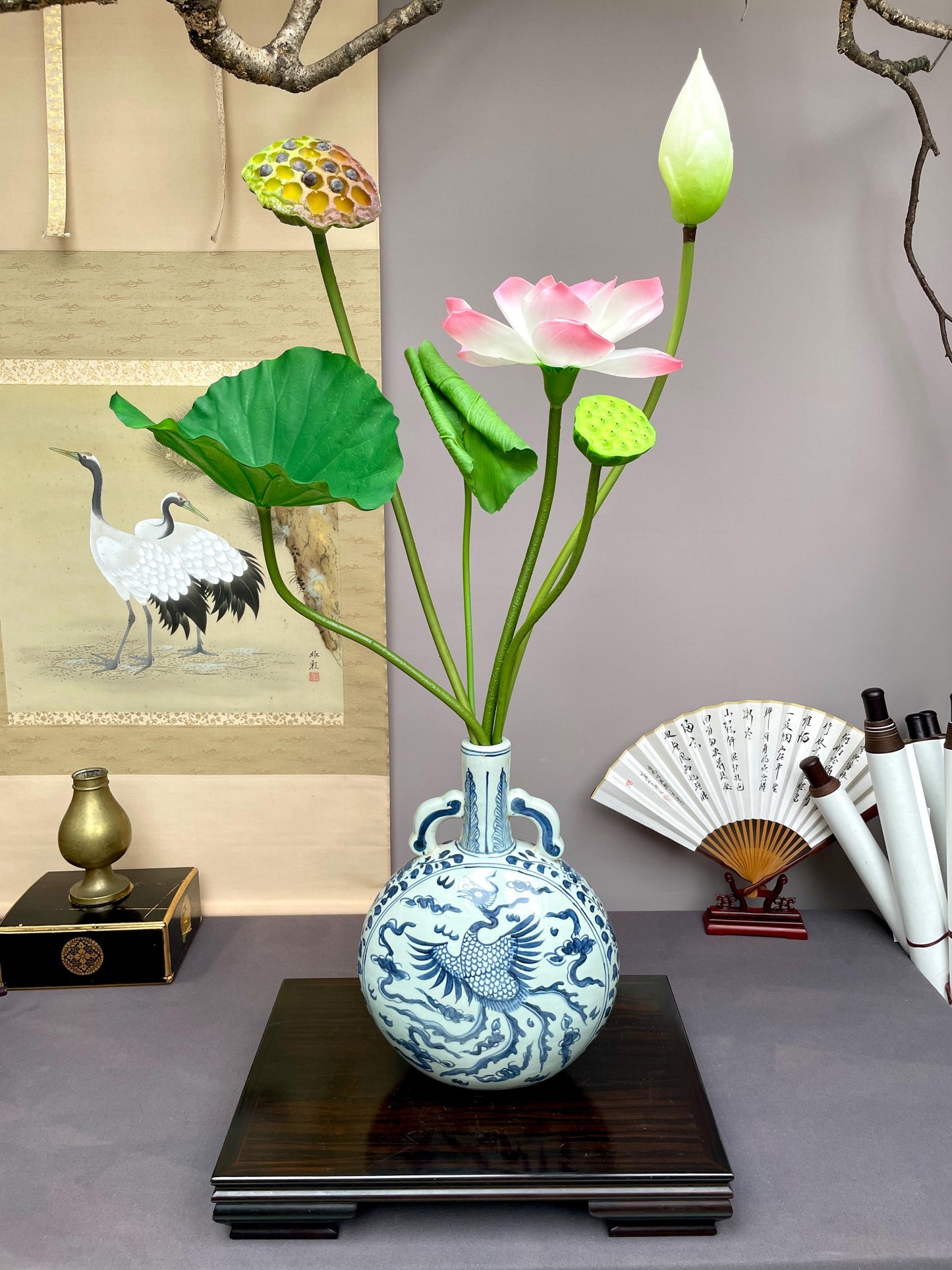 Real Touch Lotus Flower Arrangement 95cm Tall Faux Lotus Stem with Pods Artificial Lotus Bouquet Large Zen Table Decor Silk Flowers. Pink.
