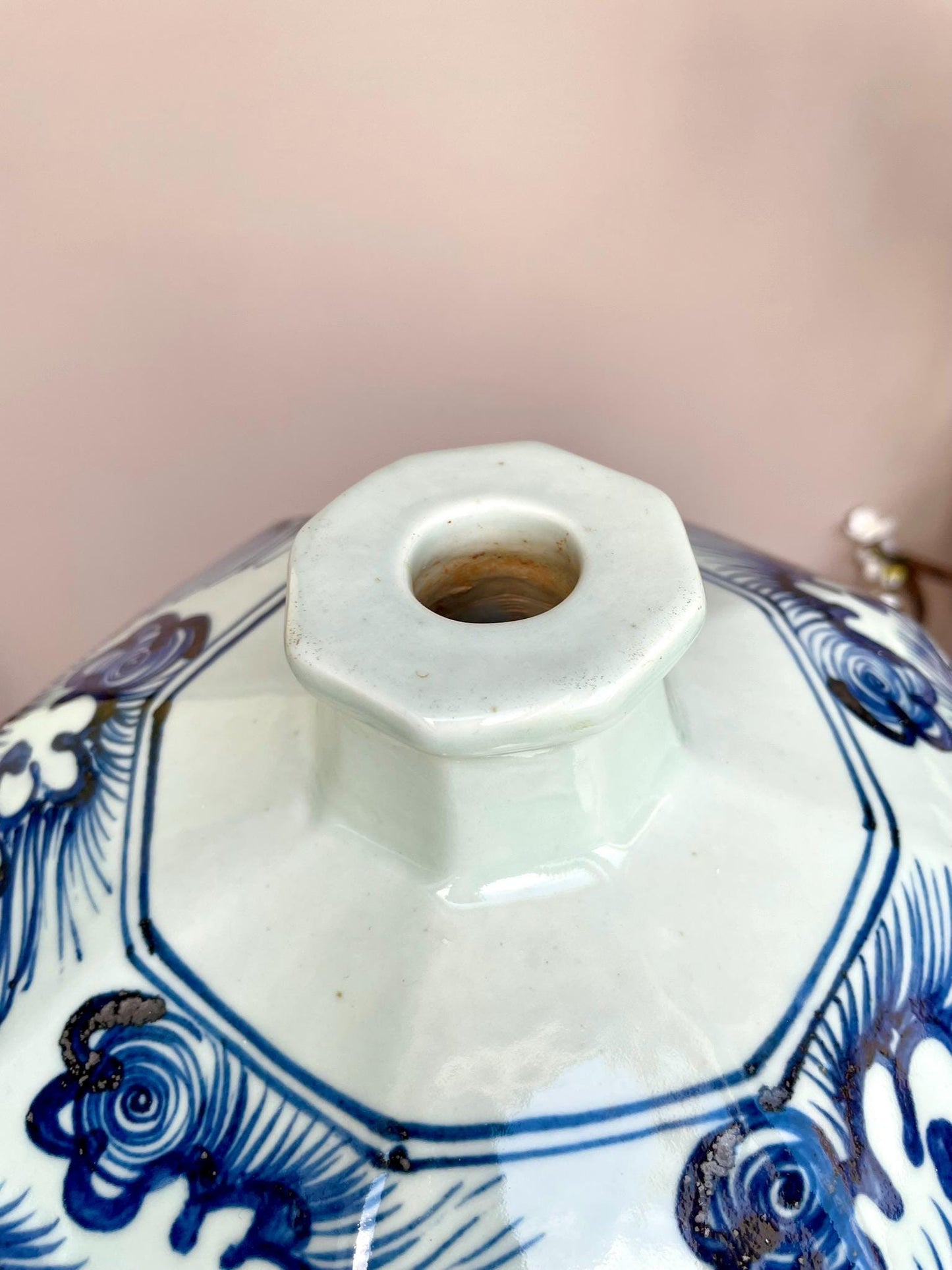 Large Blue and White Porcelain Meiping Vase – Classic Plum Vase Shape – Hand-Painted Floral Motifs Traditional Tall Collector Display Piece