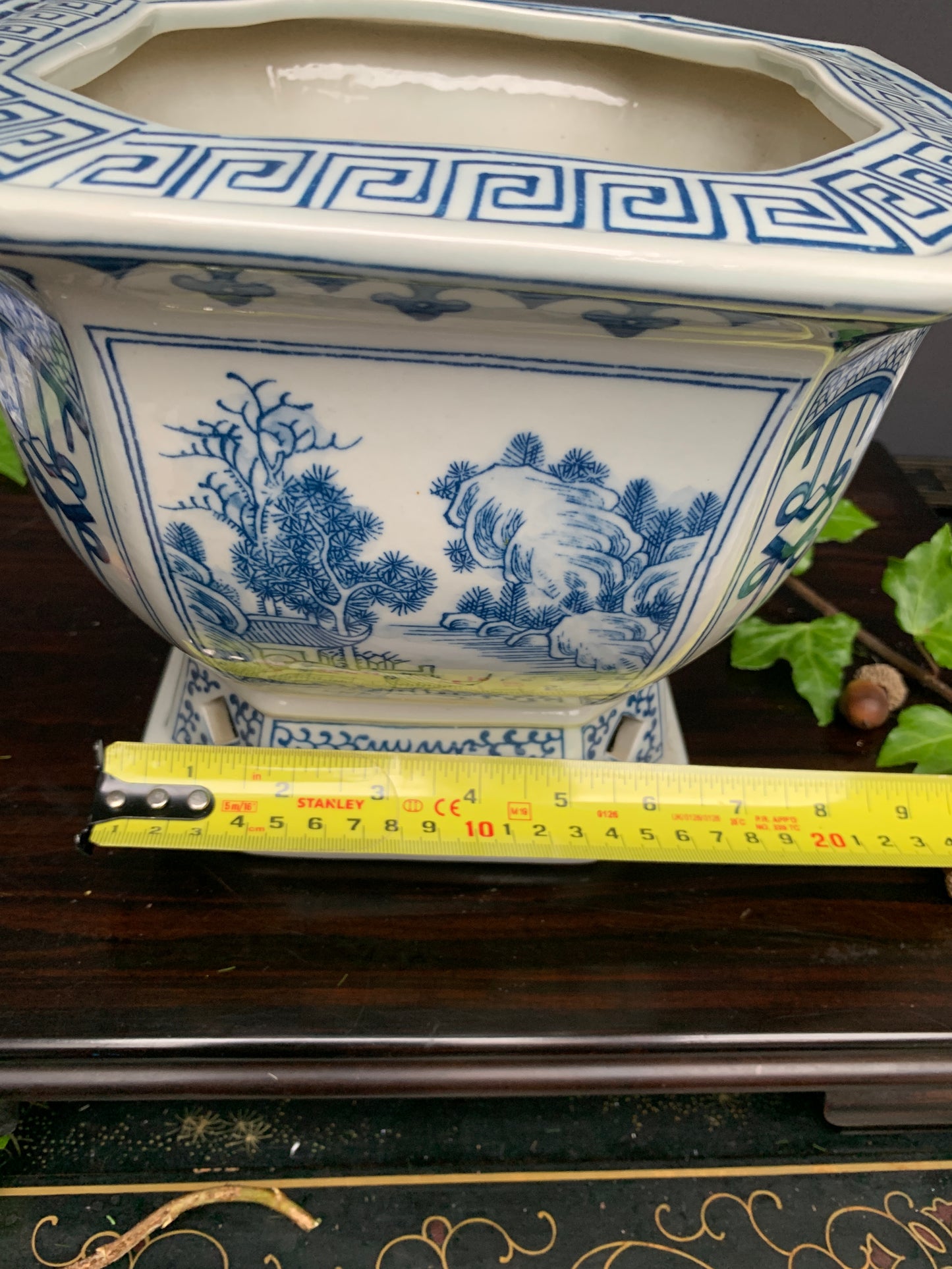 Traditional hexagon Orchid plant pot Chinese blue white porcelain planter