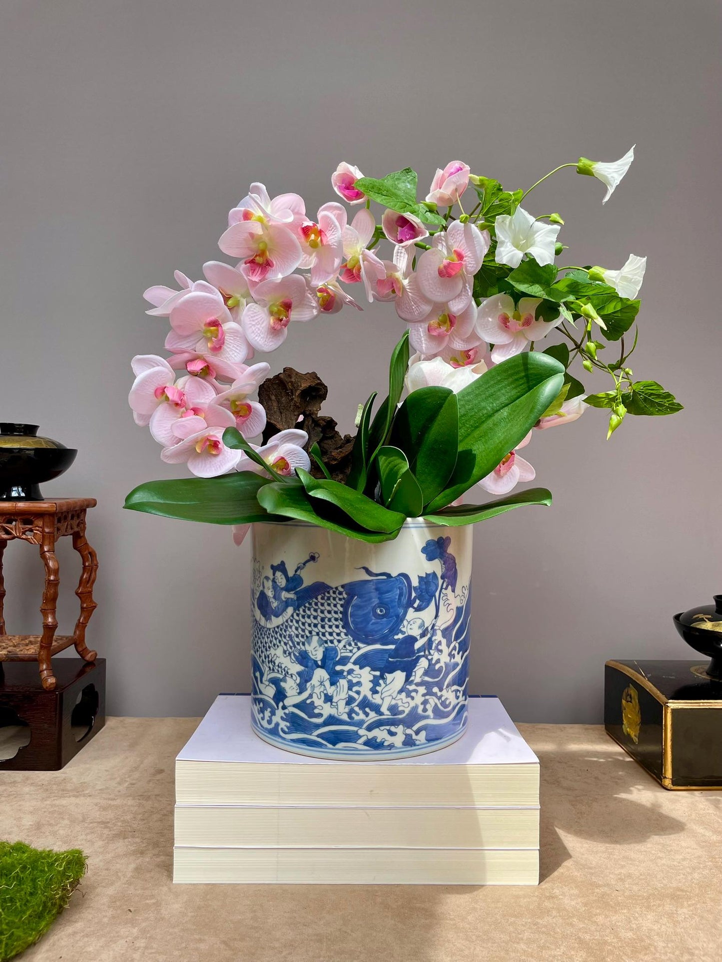 Hand-Painted Chinese Blue and White Porcelain Vase with “Baby Holding Fish” Motif Symbolizing Prosperity and Abundance