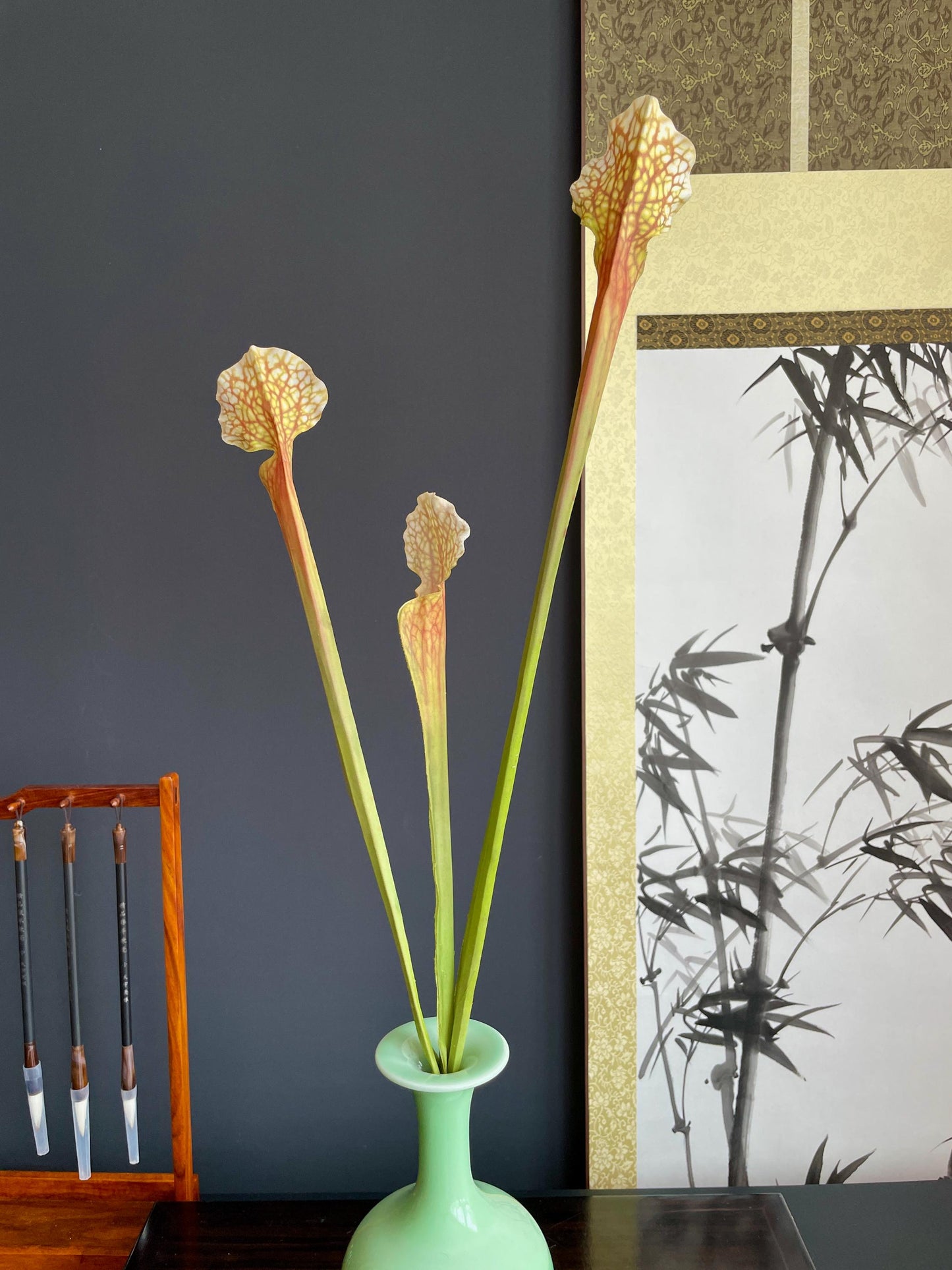 Faux Pitcher Plant Stems Artificial Sarracenia Silk Botanical Fake Carnivorous Plant Stems Realistic Greenery Traditional Floral Arranging