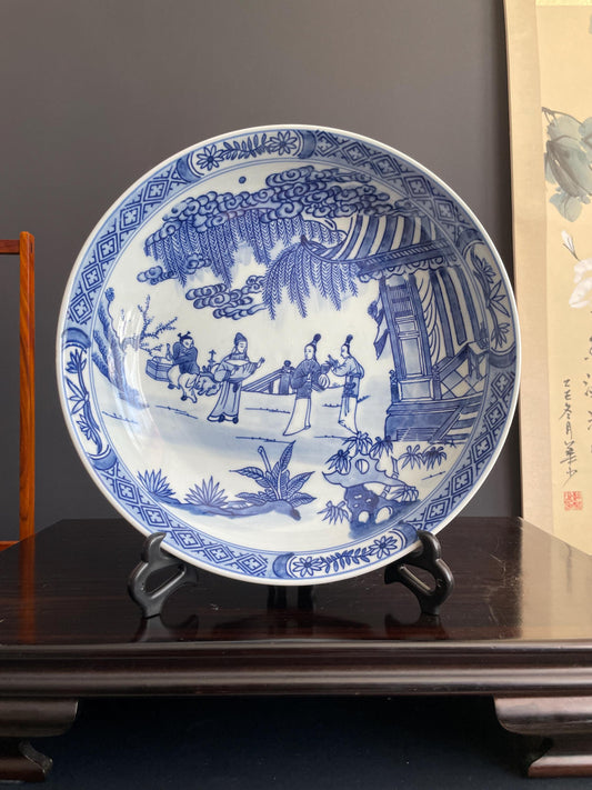 Blue and White Porcelain Display Plate with Stand Chinoiserie Charger Scholar Garden Scene Ceramic Traditional Oriental Decorative Art Plate