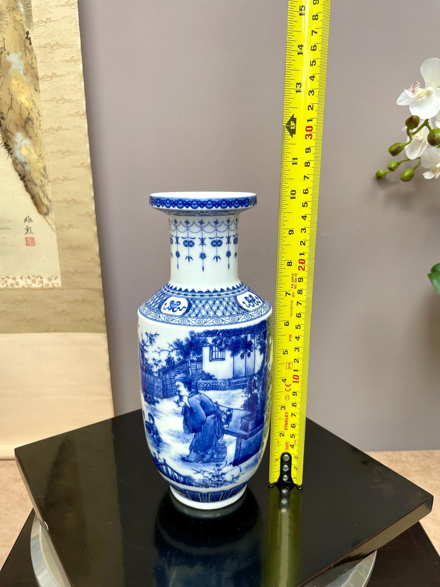 Blue & White Porcelain Jars – Hand crafted Landscape and Pagoda Motifs, Classic Chinese Vase Form