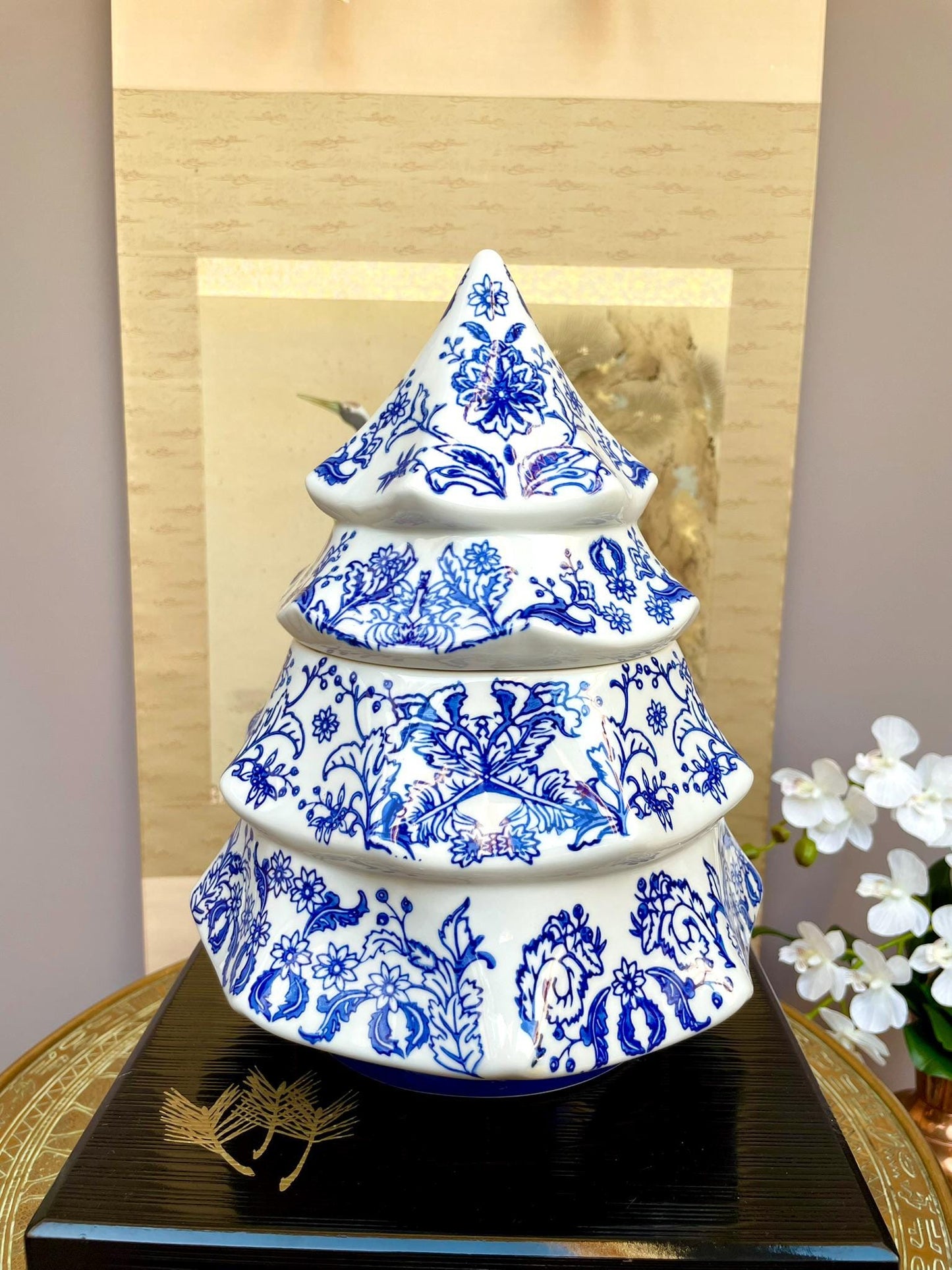 Blue and White Christmas Tree Jar – Two-Tier Lidded Container with Airtight Seal – Holiday Porcelain Decor  Blue & White Christmas Gift