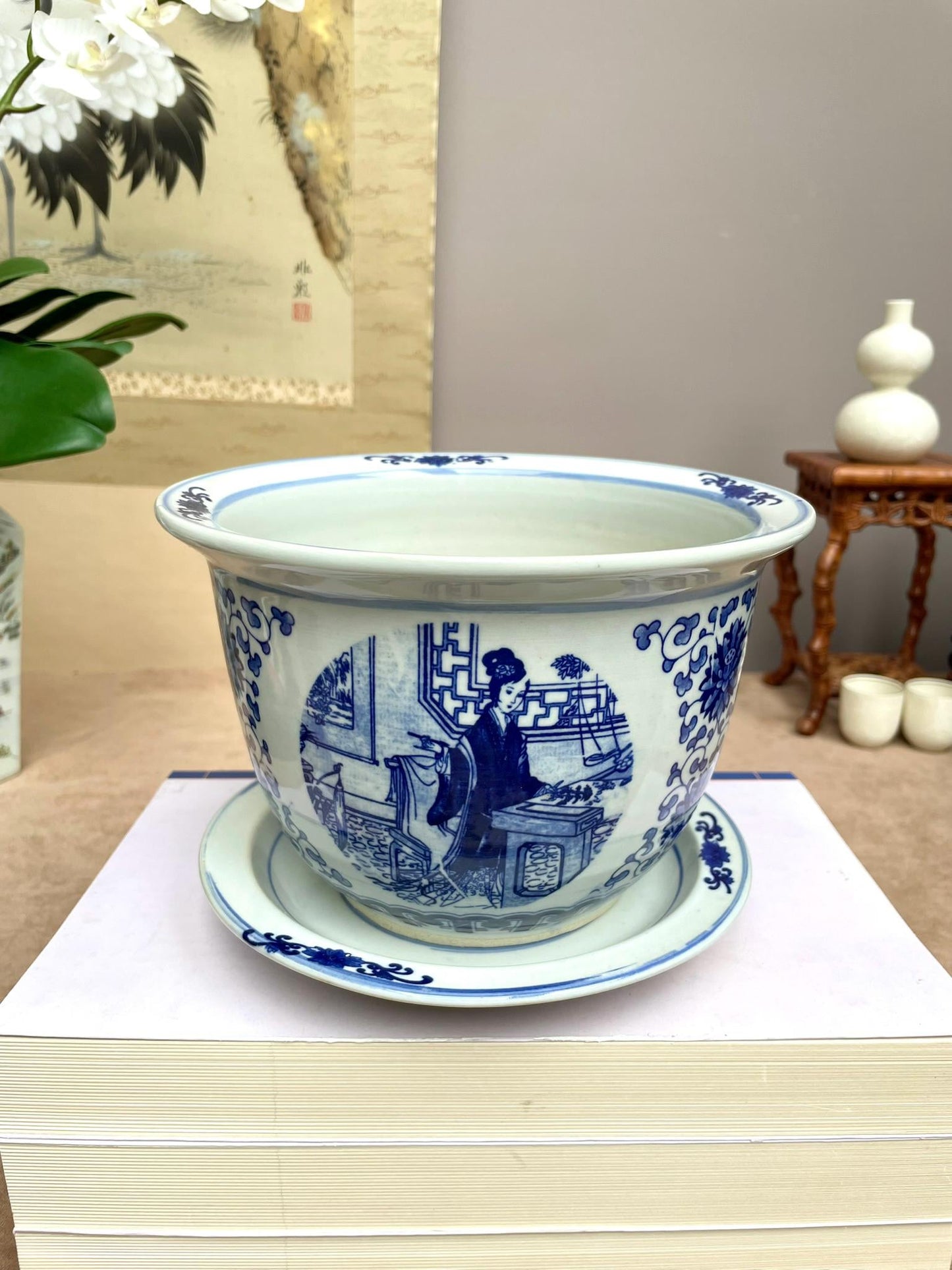 Blue & White Porcelain Planter Bowl with Saucer – Hand-crafted Chinese Lady Scene, Decorative Vase, Chinoiserie Home Decor