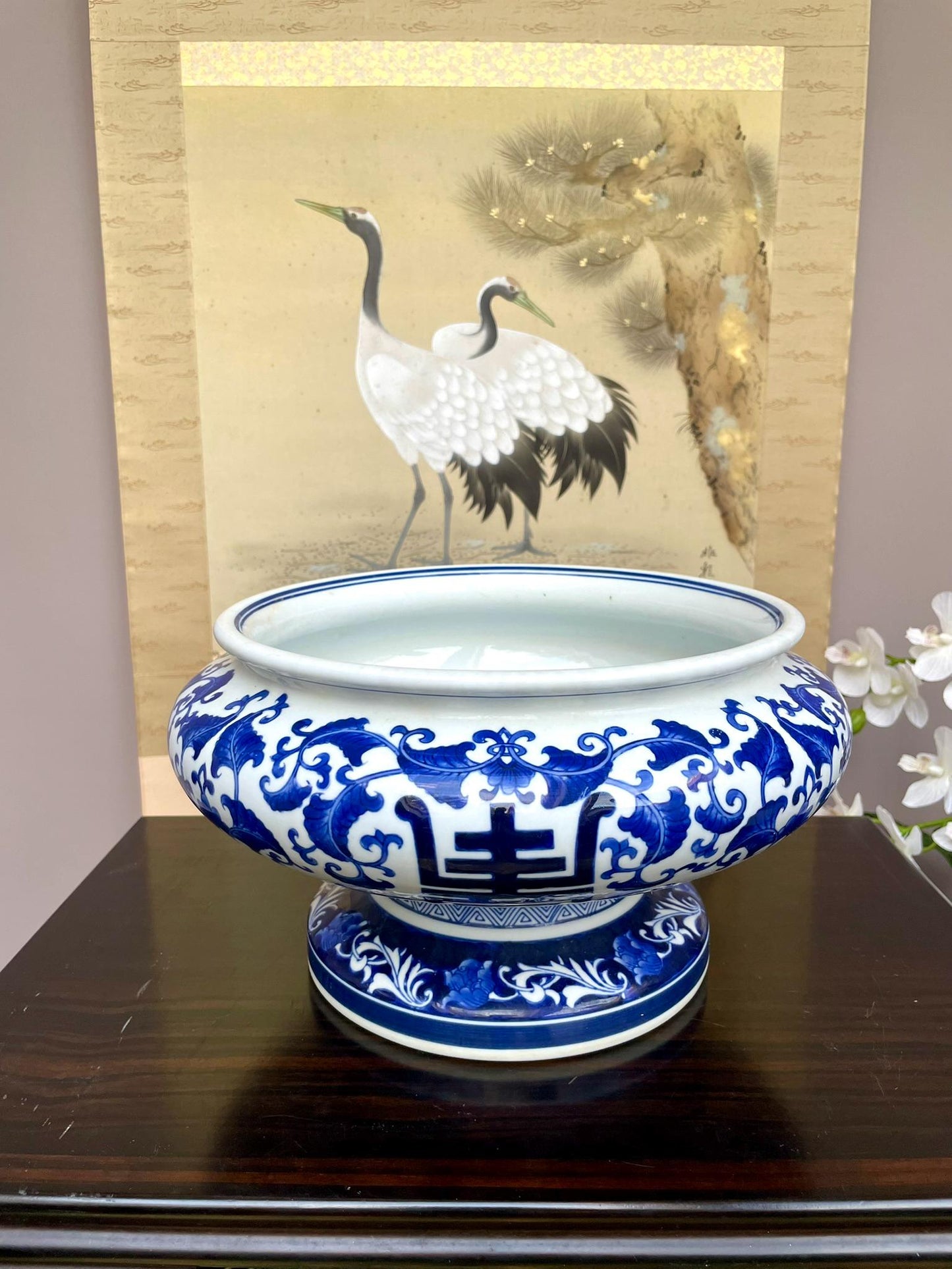 Large Blue and White Porcelain Footed Bowl – 33cm Decorative Centerpiece Vessel Large Pedestal bowl, chinoiserie