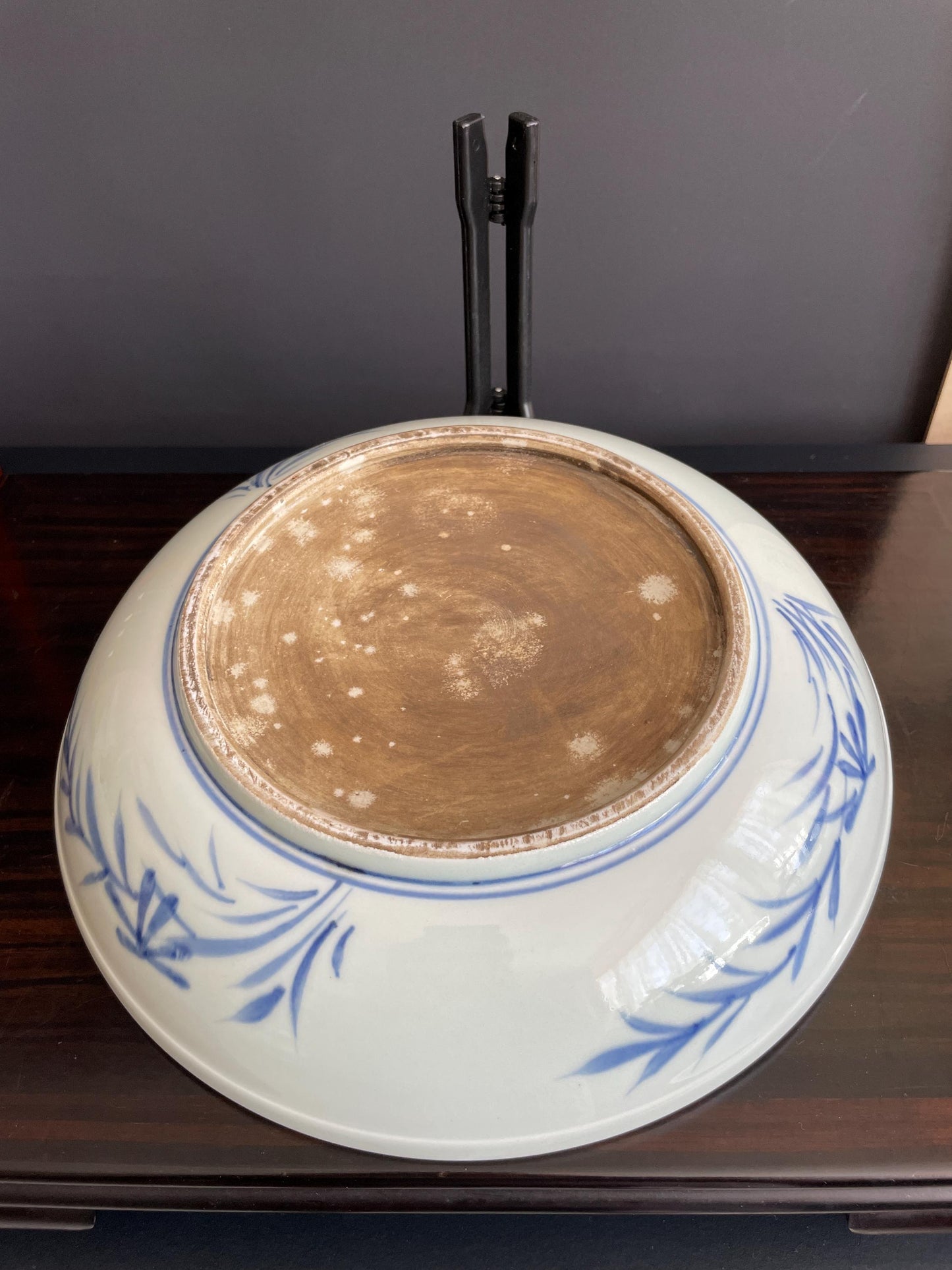 Blue and White Porcelain Display Plate with Stand Chinoiserie Qilin Charger Kirin Mythical Beast Traditional Ceramic Oriental Cabinet Decor