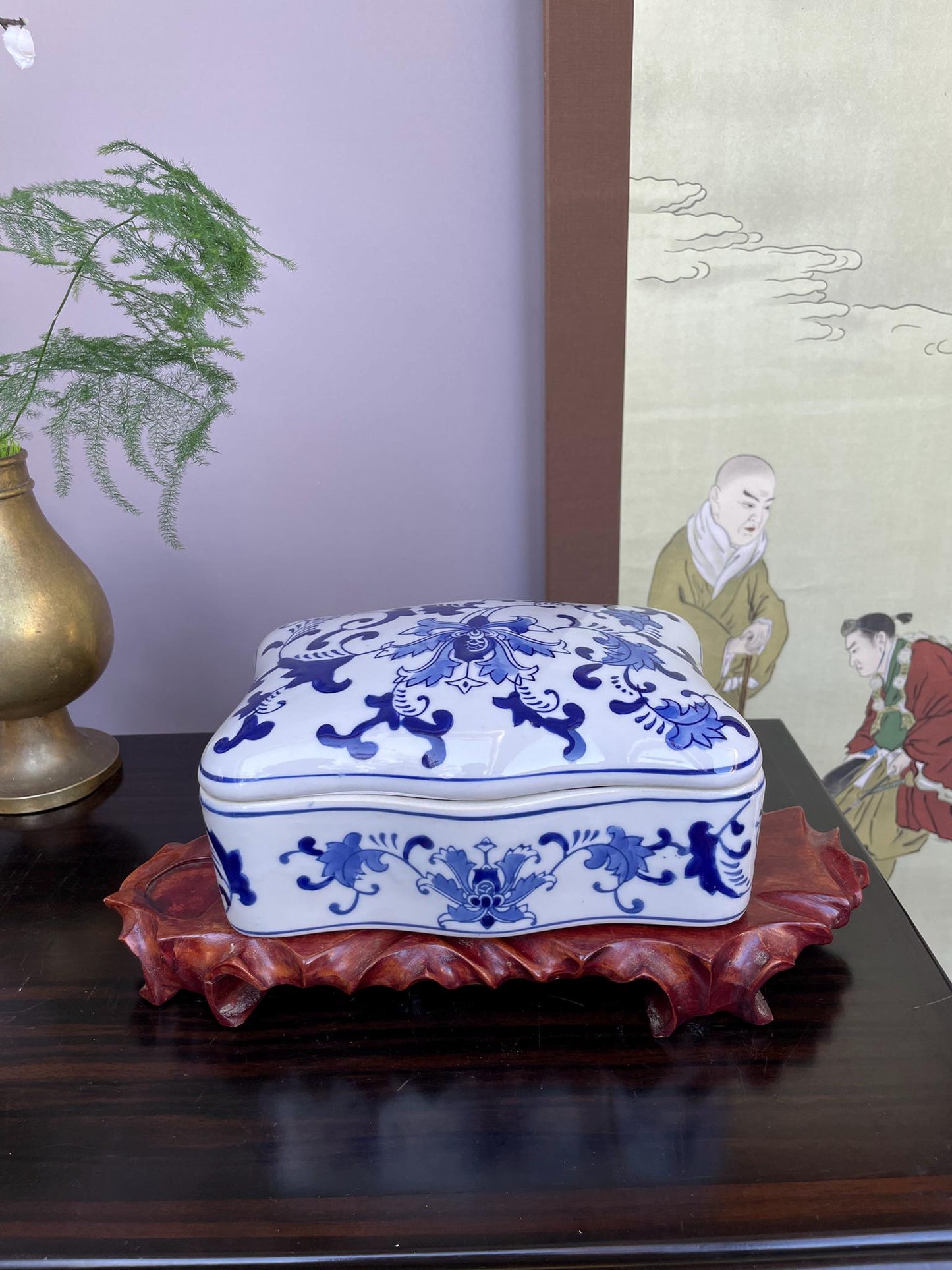 Hand-Crafted Blue and White Porcelain continuous floral Box Artisan Rectangular Jewellery Case Detailed Floral Chinoiserie Keepsake.